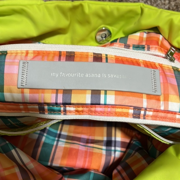 Yin To Yang Hobo  Lululemon bag - Picture 12 of 15